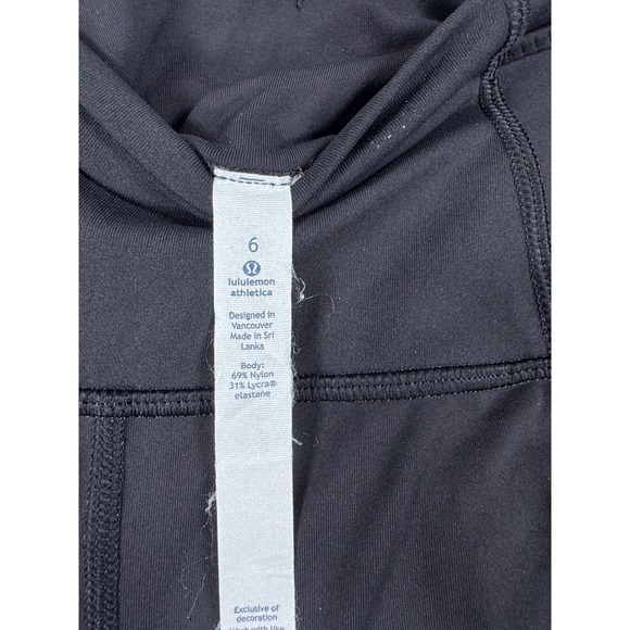 Lululemon Black High Rise Crop Leggings Ruched Back Mesh Pockets Size 6 - Picture 5 of 7